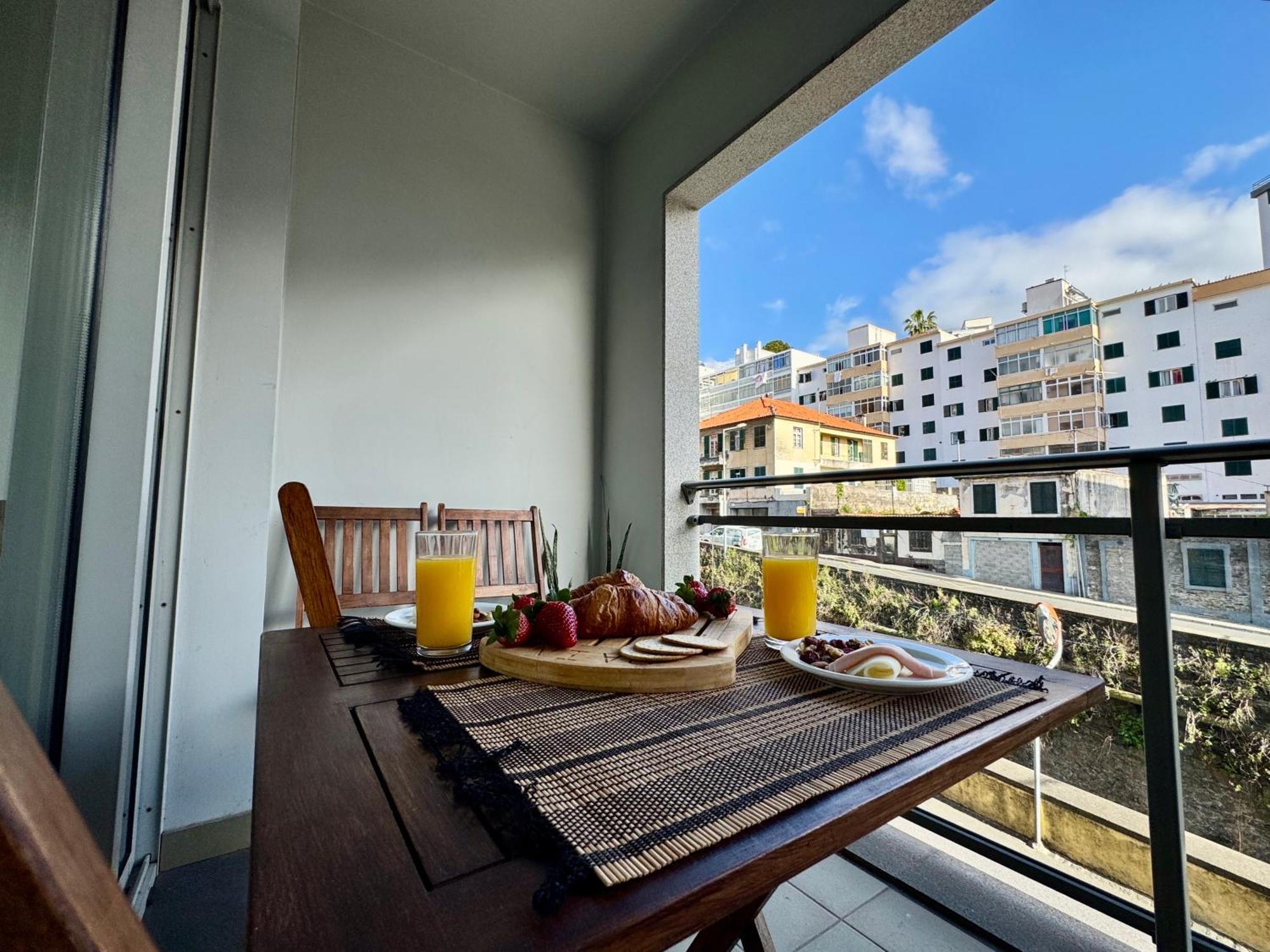 Madeira Emotions Apartments Funchal  Bagian luar foto